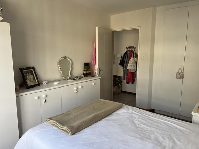 1 Bedroom Property for Sale in Walmer Eastern Cape